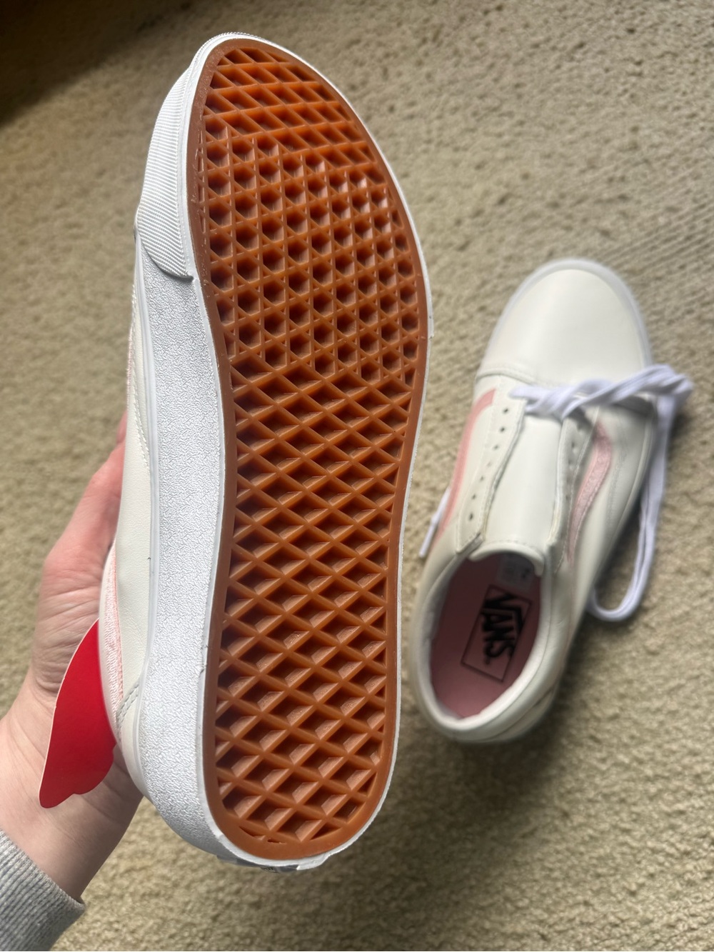 Vans Women's White Sneakers with Light Pink Side Stripe - Picture 4 of 4